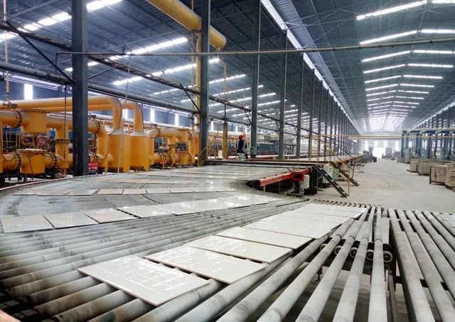 助推陶瓷業(yè)高質(zhì)量發(fā)展 | 夾江西部瓷都陶瓷協(xié)會組團參展亮相第二十屆成都建博會(圖7) 助推陶瓷業(yè)高質(zhì)量發(fā)展 | 夾江西部瓷都陶瓷協(xié)會組團參展亮相第二十屆成都建博會(圖7)