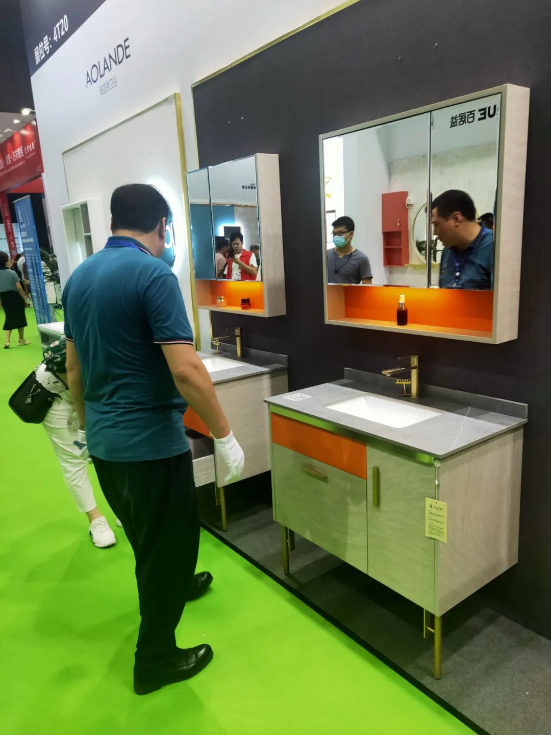 高定風(fēng)口下，巖板是否會成為瓷磚行業(yè)進(jìn)軍定制家居產(chǎn)業(yè)的“殺手锏”？(圖8)